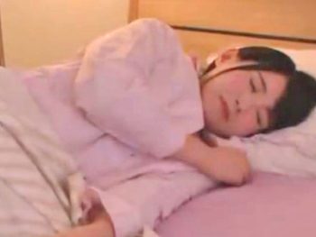 余裕の手コキパイズリでザーメンぶっこ抜いた巨乳お姉さん巨乳お姉さん手コキパイズリのエロ動画