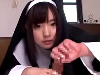 シスターなのに淫語を吐いちゃう美少女のSEX巨乳美少女コスプレ彩乃ななのセックス動画