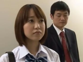 エレベーターに挟まってしまったJKが無慈悲レイプで生中出し巨乳女子校生美少女中出しレイプのアダルト動画