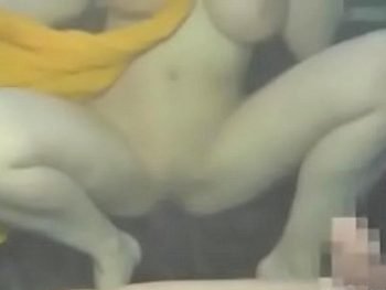 混浴にいた巨乳娘に勃起チンポを押し付けなし崩しSEX巨乳お姉さんパイパンのエロ動画