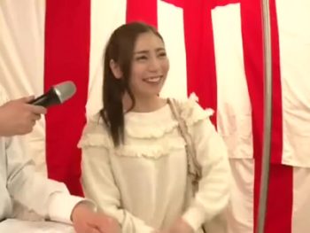 電マ当てクイズゲームでエッチな罰ゲーム素人お姉さん顔射のエロ動画