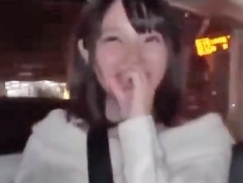 巨乳な女子大生を口説き落としホテルでハメ撮り性交ｗ巨乳素人中出しハメ撮りのアダルト動画