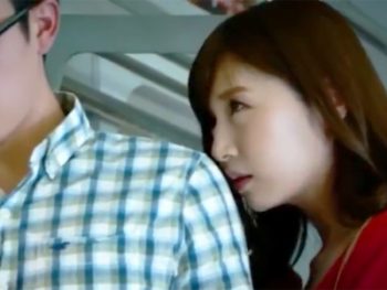 フェロモンムンムンの巨乳お姉さんに逆痴漢されて勃起不可避→大胆車内パコ！巨乳お姉さん痴女痴漢のアダルト動画