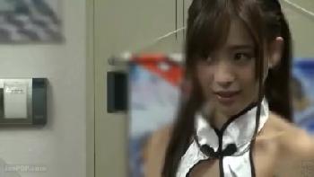 エロエロなコスプレをして愛液まみれのチンポをシコシコ！美少女フェラ桃乃木かなのアダルト動画