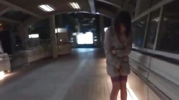 超巨乳の風俗嬢が勃起チンポを丁寧に包んでパイズリフェラ！お姉さんすみれ美香のアダルト動画