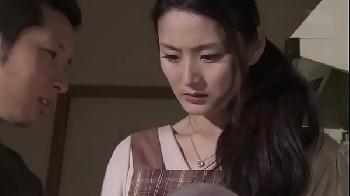 毎日のように義弟に犯されビッチ化していく美人妻！中出しレイプ近親相姦のアダルト動画