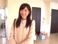 童顔美少女のスペシャルフェラでフル勃起！フェラチオのアダルト動画