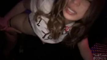 抱き心地が良さそうな巻き髪ギャルの神フェラで即射！素人中出しのアダルト動画