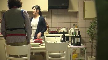 夫の寝取られ願望に応えて他人棒でイキまくる美人妻がしっかり盗撮される！素人痴女ハメ撮りのアダルト動画