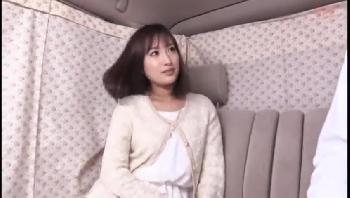 旦那がいない間に他の男性と楽しむ白金に住むセレブ妻！巨乳素人人妻中出しナンパのアダルト動画