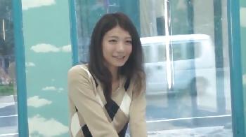 MM号スタッフが雑誌モデルと偽りコスプレさせて男性モデルとパコらせる！素人人妻のアダルト動画