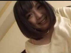 恥ずかしがり屋な巨乳素人娘とホテルでハメ撮り！！美少女のアダルト動画