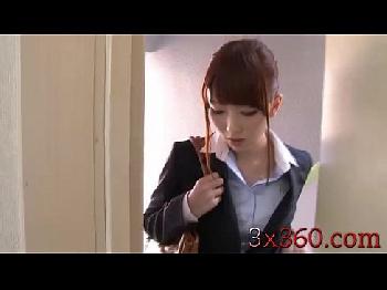 プライドの高い女教師の土下座謝罪ファック！巨乳お姉さん波多野結衣のアダルト動画