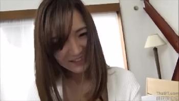 旦那には飽きてしまった美人妻がAVに出演して男優のテクに初めての快感！巨乳素人顔射のアダルト動画