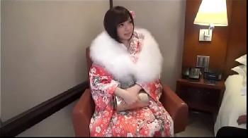 成人式直後の女子大生をナンパして昼間からホテルでハメ撮り！巨乳素人美少女痴女のアダルト動画