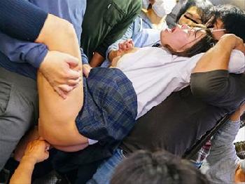 乗客が全員痴漢のバスで2穴開発された女達！アナルにもマンコにも生ハメ中出し！！巨乳女子校生美少女お姉さんパイパンフェラ手コキレイプ潮吹き乱交のアダルト動画