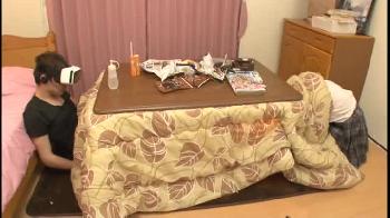 VR映像見ながらオナニーしている兄を見つけた妹がチンポ食いつく近親パコ！巨乳女子校生美少女ロリ中出し近親相姦のアダルト動画