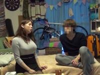 【素人・盗撮】撮られてるとは知らず本気セックス晒しちゃうデカパイ美女！巨乳痴女人妻のアダルト動画