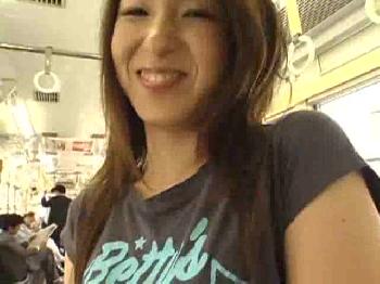 素人妻のアラサーBODYを開放的に野外ハメ！痴女フェラ手コキぶっかけ露出のアダルト動画