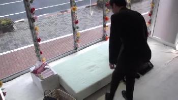 お嬢さま育ちの新人OLがMM号でのパコでマジイキ！巨乳素人美少女のアダルト動画