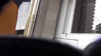 【失禁痙攣】バカみたいなピストン食らって空中で痙攣イキさせられるガチ素人！巨乳美少女ナンパのアダルト動画