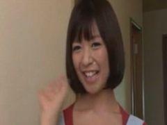 人妻を交えて自宅で3Pやっちゃいました！素人ハメ撮りのアダルト動画