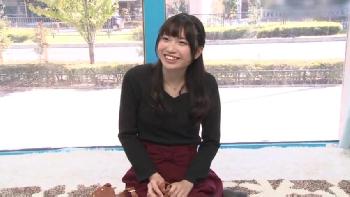 清楚な現役JDがあの部屋に迷い込んで初対面男性といきなり性行為しちゃう！素人美少女ハメ撮りのアダルト動画