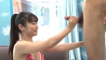 ポニーテールの清楚系美少女が童貞男を優しく筆おろしパコ！素人のアダルト動画