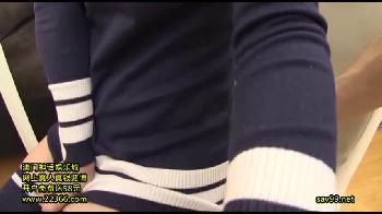 スケベな姿で爆睡する童顔家庭教師が生徒を発情させ性教育授業開始！美少女お姉さん痴女パイパンフェラのアダルト動画