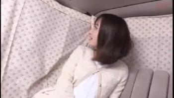 一度限りの不倫を体験したら妊娠してしまった美乳若妻！巨乳素人人妻中出しナンパのアダルト動画