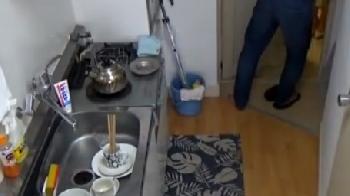 家事代行をお願いした熟女を口説きまくってカメラだらけの部屋で盗撮パコ！巨乳の無料AV動画