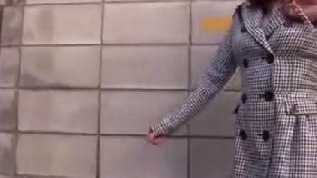 たっぷり調教して性奴隷化させたお姉さんと公衆便所で変態プレー！巨乳痴女フェラの無料AV動画