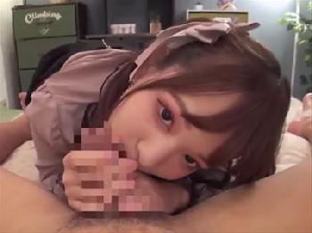 一発ハメたら泥沼確定！依存体質地雷系美少女のパイパンマンコに勇気の生挿入！！フェラ顔射あべみかこのアダルト動画