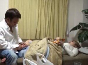 ゲスオジサンのギャル連れ込み盗撮！お金のためとは言えオジサンチンポにアンアンよがる敏感GAL！巨乳素人のアダルト動画