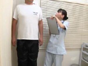 患者チンポをお口で綺麗にするナース！巨乳熟女看護婦のアダルト動画