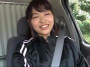 顔は地味でもセクロスでは激しいエロ娘と挿入撮り！美少女素人フェラのアダルト動画