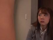 新婚ホヤホヤの女性会社員が飲み会に参加して酩酊→ホテルにお持ち帰りされて中出し交尾！素人フェラ人妻OLのアダルト動画
