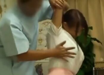 女性客を騙して中出し凌辱するクズ整体師！巨乳素人お姉さん中出しレイプマッサージのエロ動画