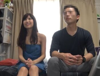 騎乗位でガンガン男を責め立てる美少女とハメ撮りパコ！巨乳美少女ハメ撮りのアダルトエロ動画