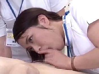エロくて優しいナースたちが卓越した舌技と手コキで患者の精子を採取！巨乳フェラお姉さん看護師のアダルト動画